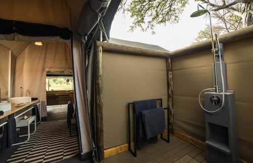 Gomoti Plains - Okavango Botswana