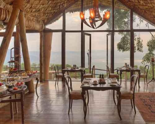 Ngorongoro Crater Lodge - Tanzania