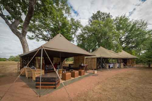 Hwange Bushcamp - Zimbabwe